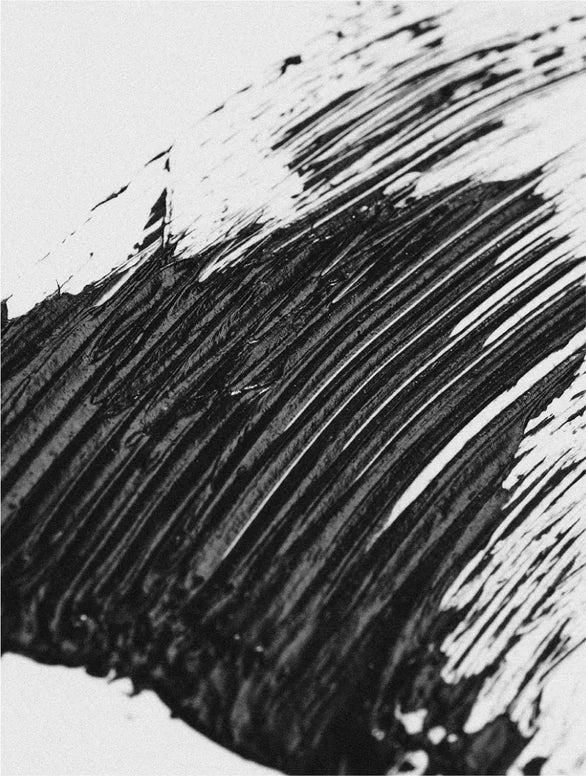 SolSkin Lengthening & Volumising Mascara